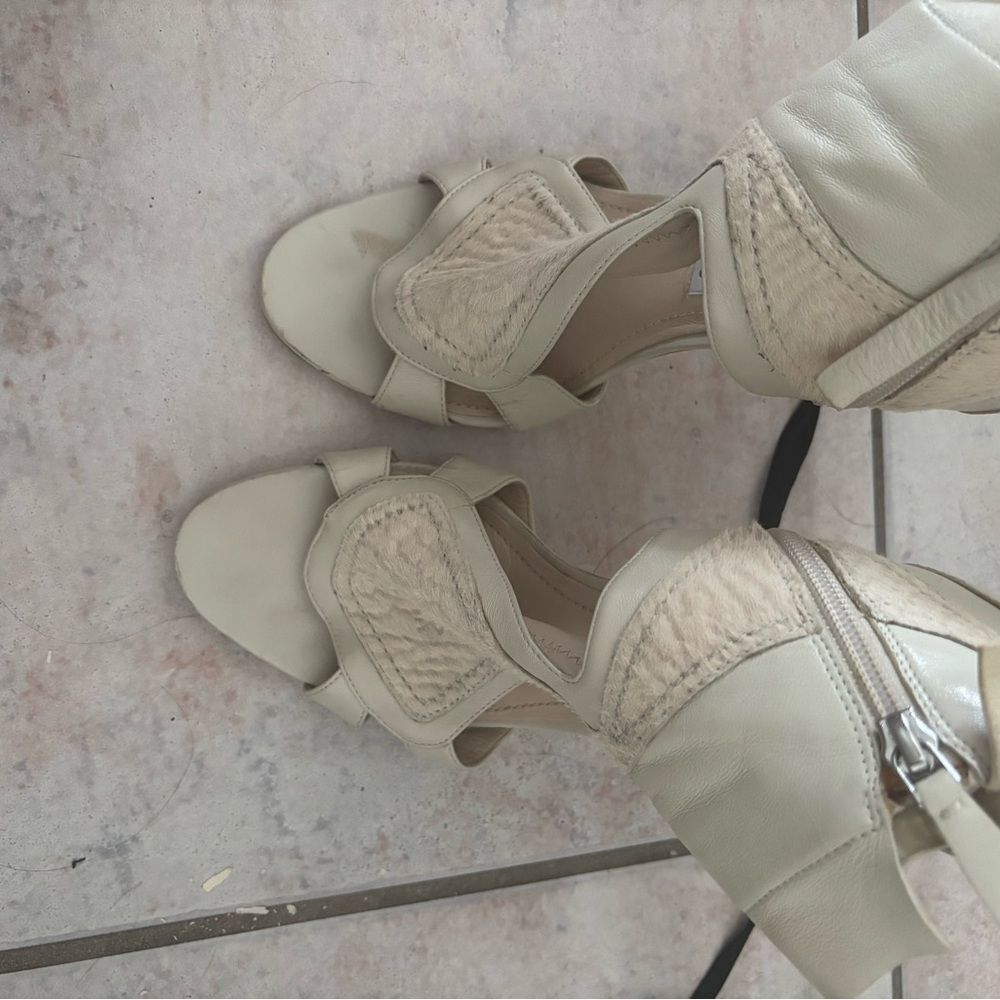 Camilla Skovgaard calf buckle dress shoes High Heel Sandals tribal fur open toe